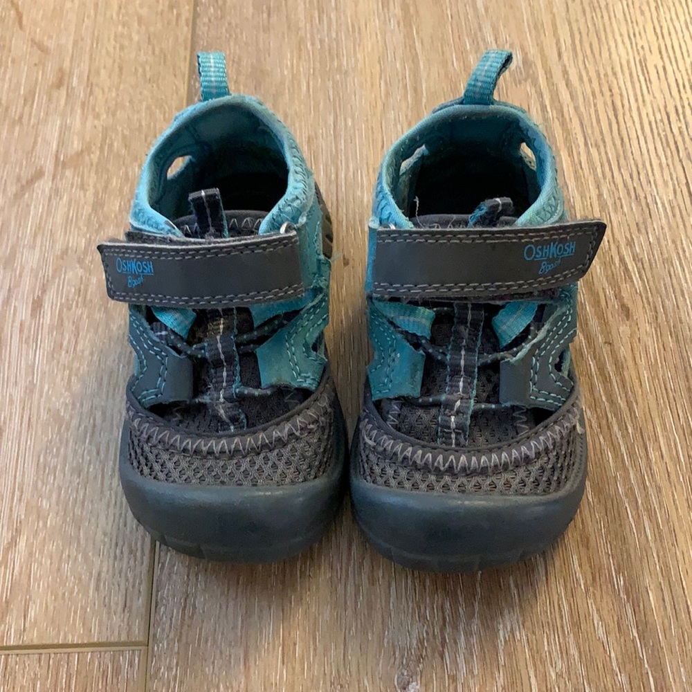 Osh Kosh No Tie, Velcro Strap Toddler shoes